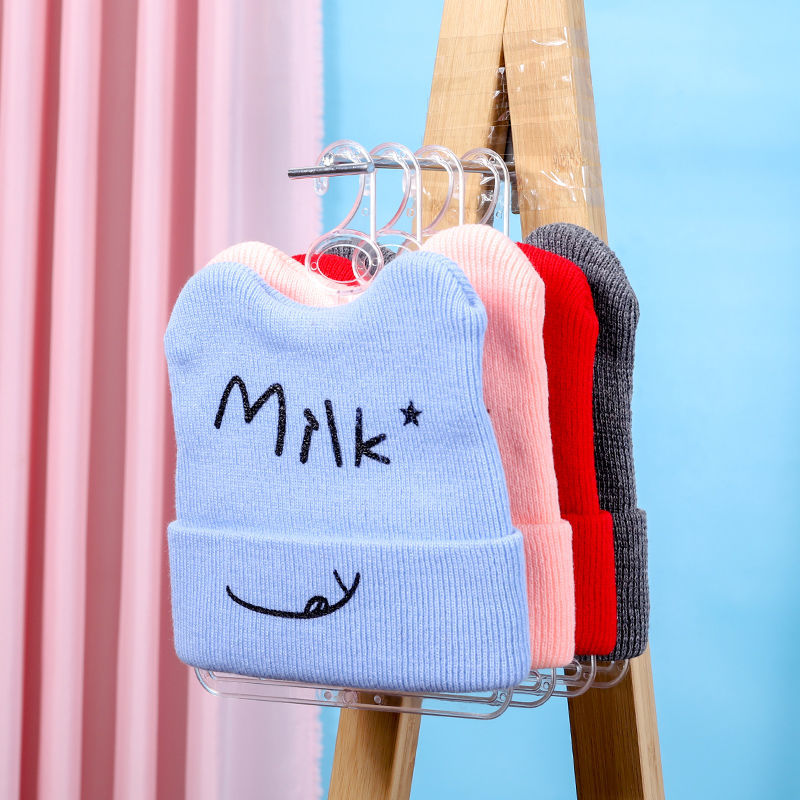 หมวกแบบเรียบง่ายชั้นโชว์ที่ยึด - Baby Clothing Hanging Rack บทวิจารณ์และราคา